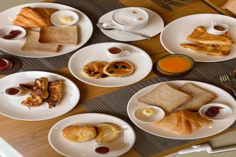 lost-horizon-resort-khao-sok-ontbijt