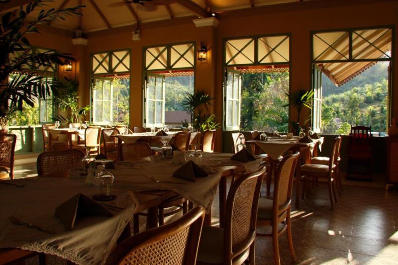 lost-horizon-resort-khao-sok-restaurant