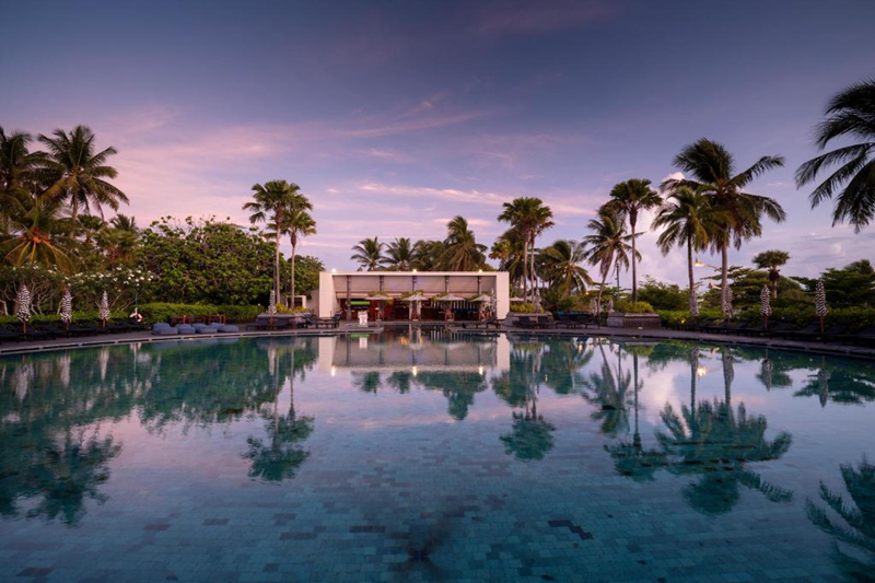 pullman phuket karon beach resort,Pullman,Andaman zee,beach resort