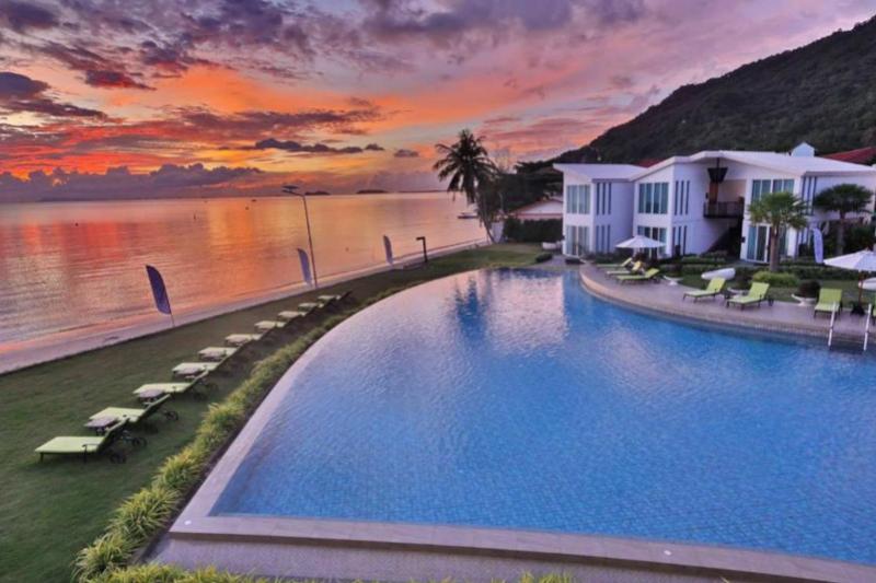 Vannee Golden Sands Greenwood Travel