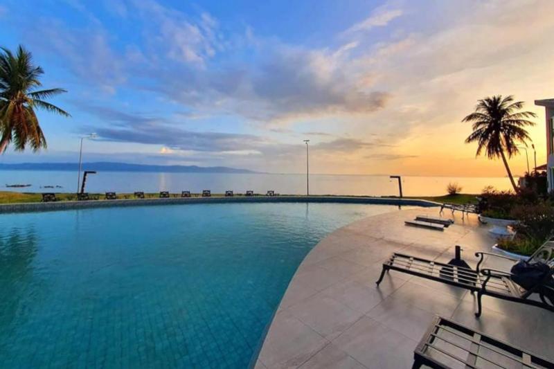 Vannee Golden Sands Greenwood Travel