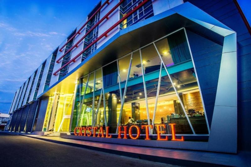 Crystal Hotel Hat Yai Koh Lipe